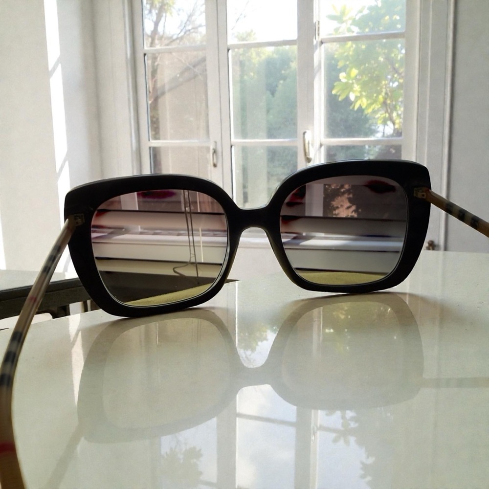 NEW Burberry CAROLL Sunglasses 54-20-140 NEW WITH TAGS-0BE4323 - Picture 12 of 15